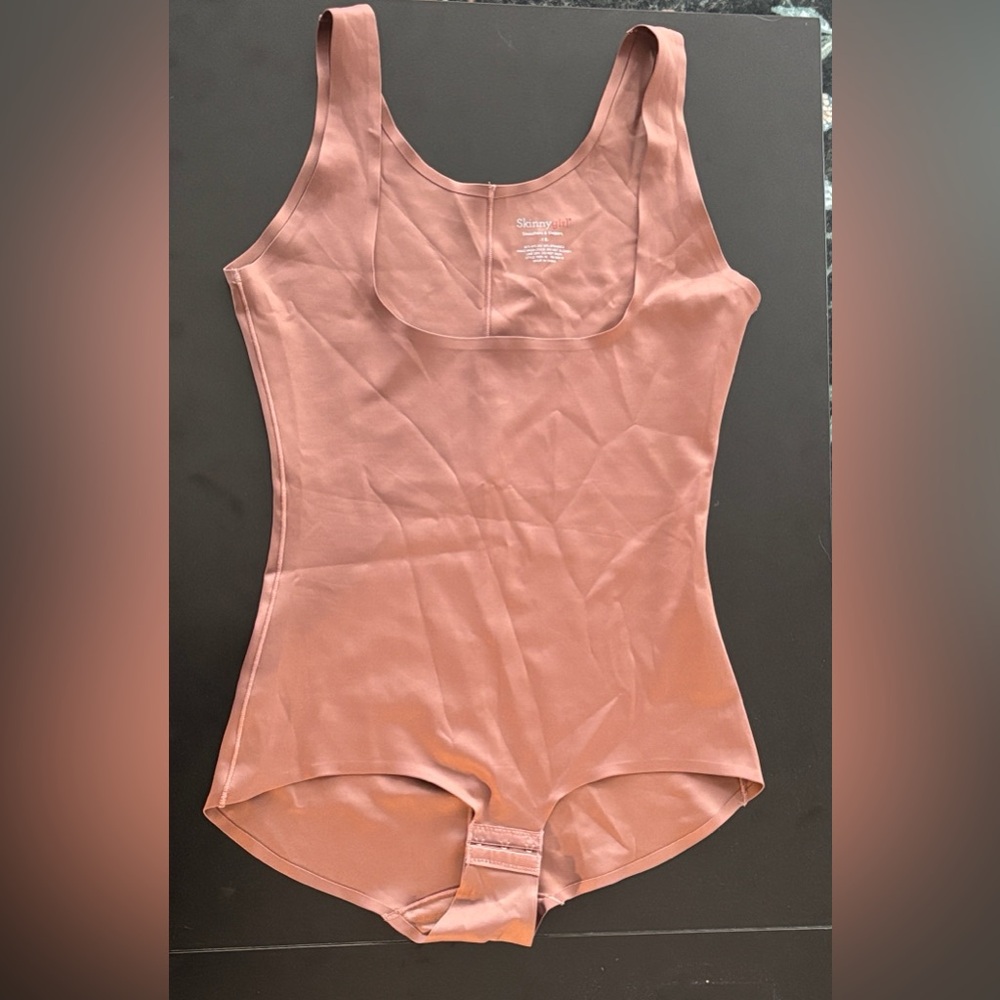 Skinnygirl 1X Scoop Neck Shapewear Bodysuit — Mauve Pink